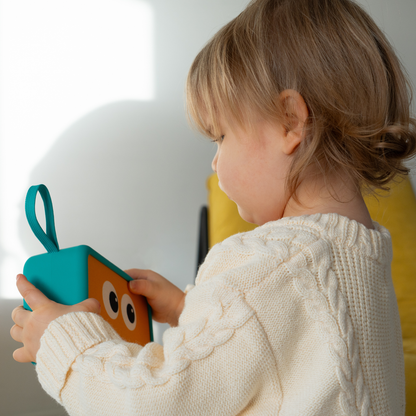 Boîte à histoires bébé 0-3 ans – Cadeau de naissance – Berceuses, comptines & histoires audio, sans écran ni ondes, sans abonnement